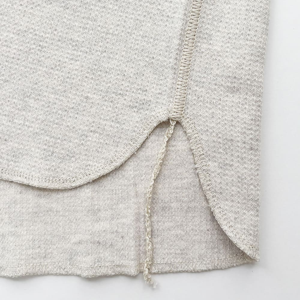 W-tuck Henley neck long sleeve T-shirt