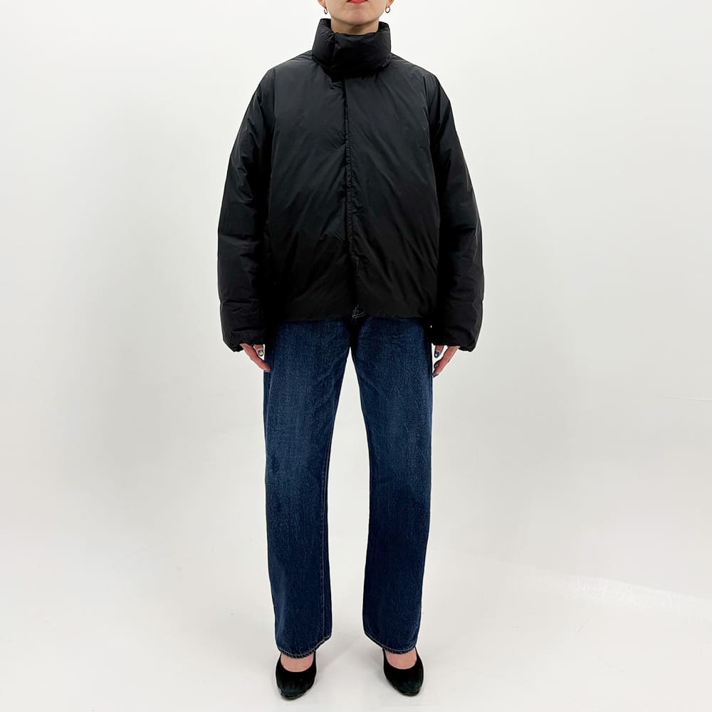 초경량 나일론 스탠드 칼라 다운 재킷