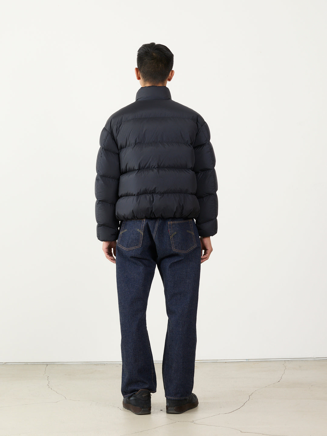 Ultra-lightweight nylon classic down jacket