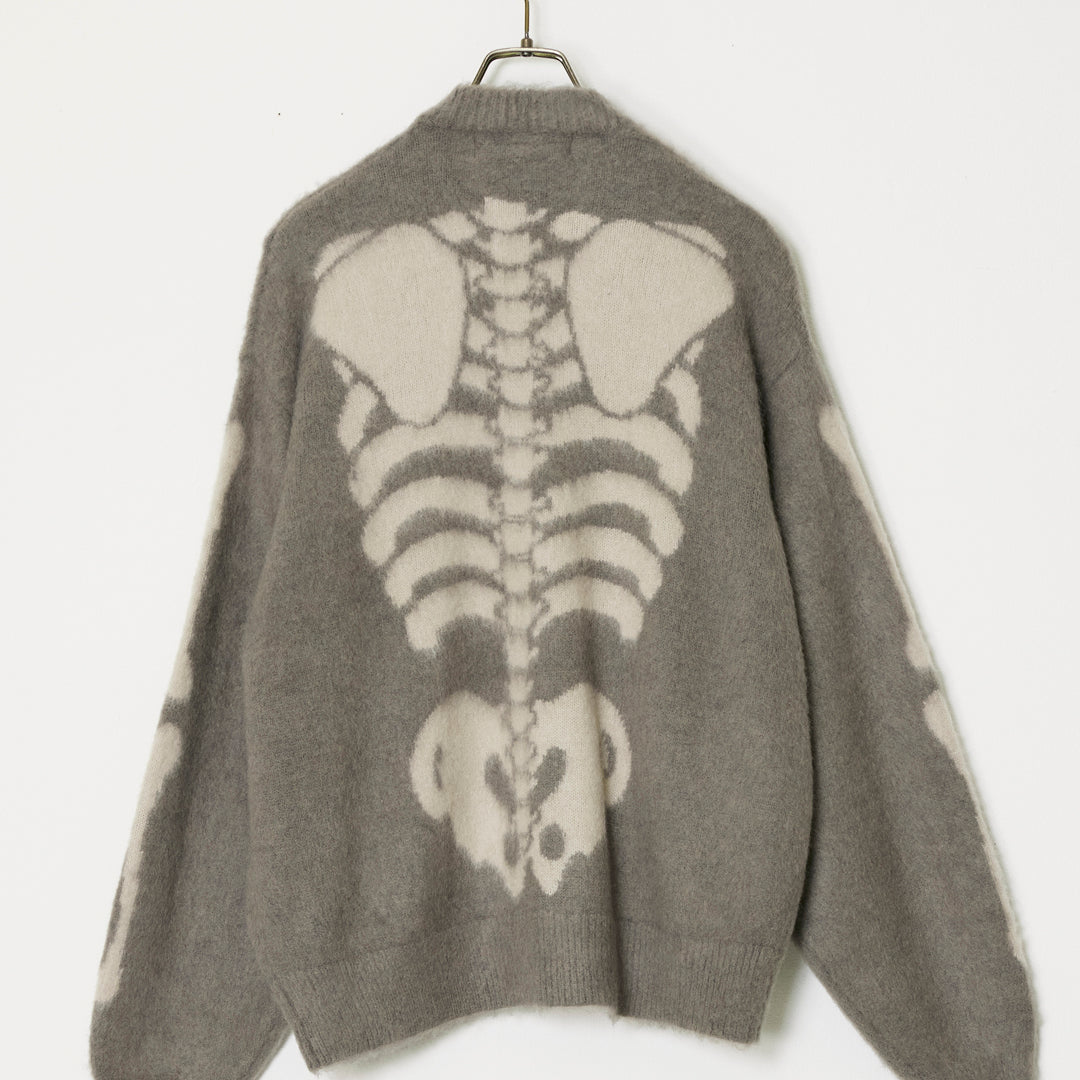 Brushed knit cardigan (ska pattern)