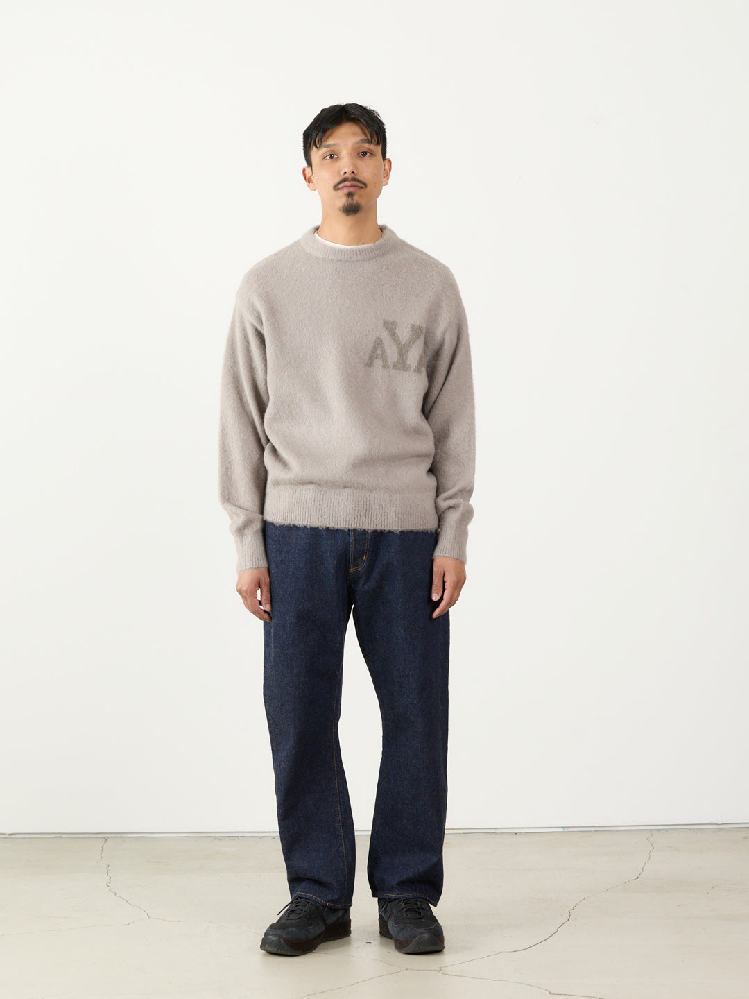 Brushed knit crew (AYA)