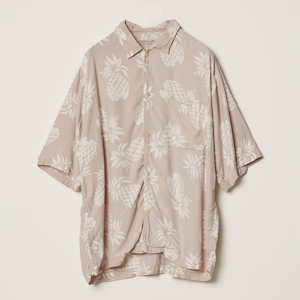 パイナップル柄アロハシャツ