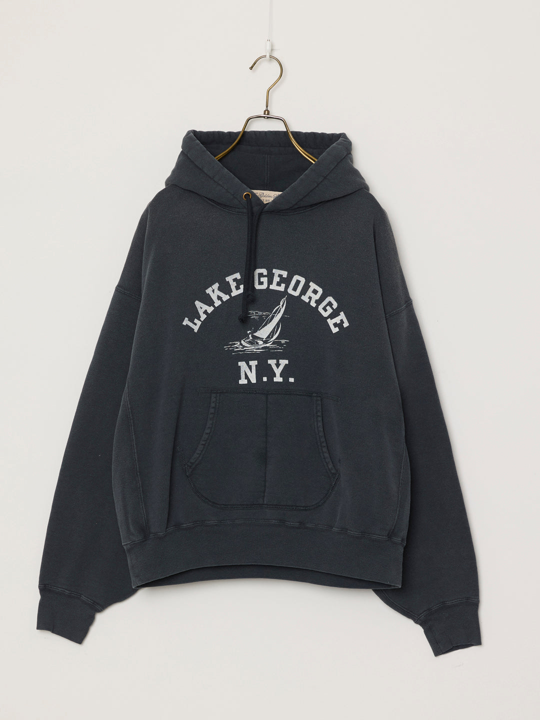 ヴィンテージ裏⽑パーカ(LAKE GEORGE)