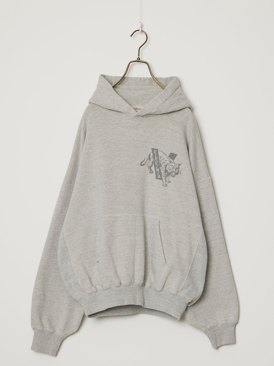 SP加⼯３⾶び裏⽑パーカ（VIRGINIA）