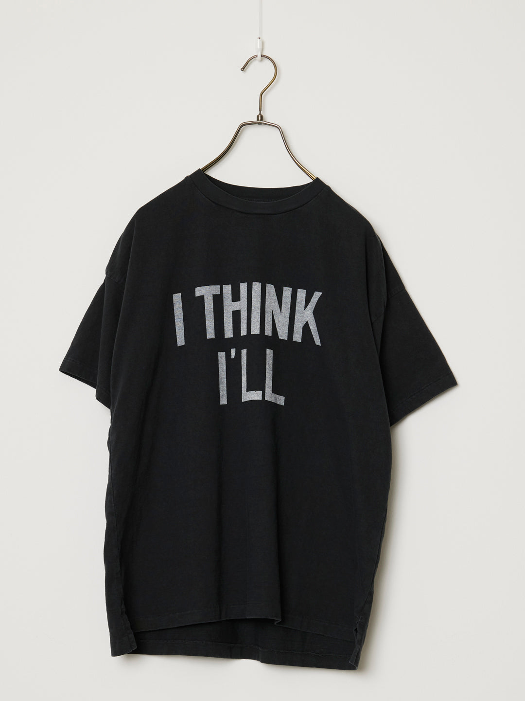 16/T-shirt T (I THINK)