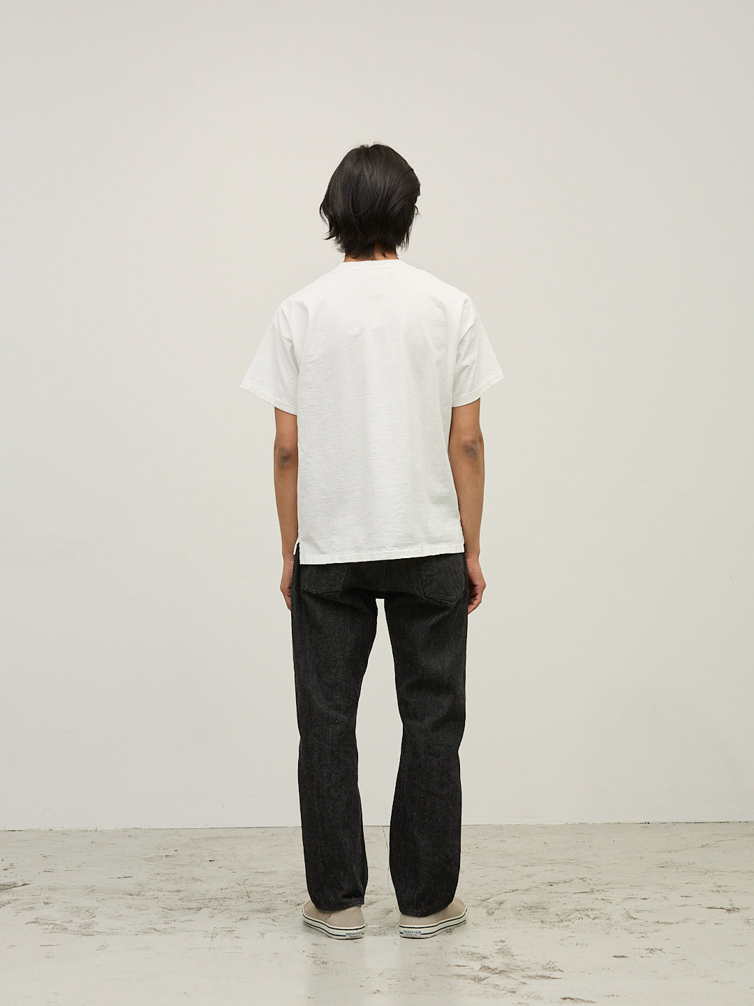 16/T-shirt T (I THINK)