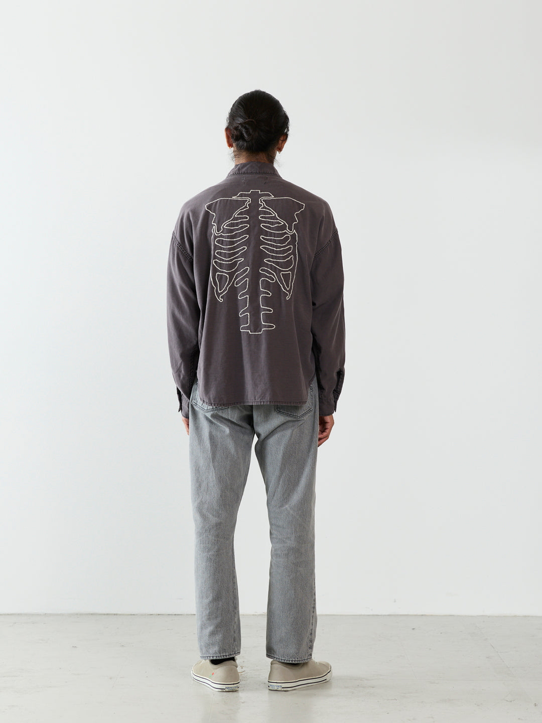 WIDE MILITARY SHIRT (Embroidery: BONE)