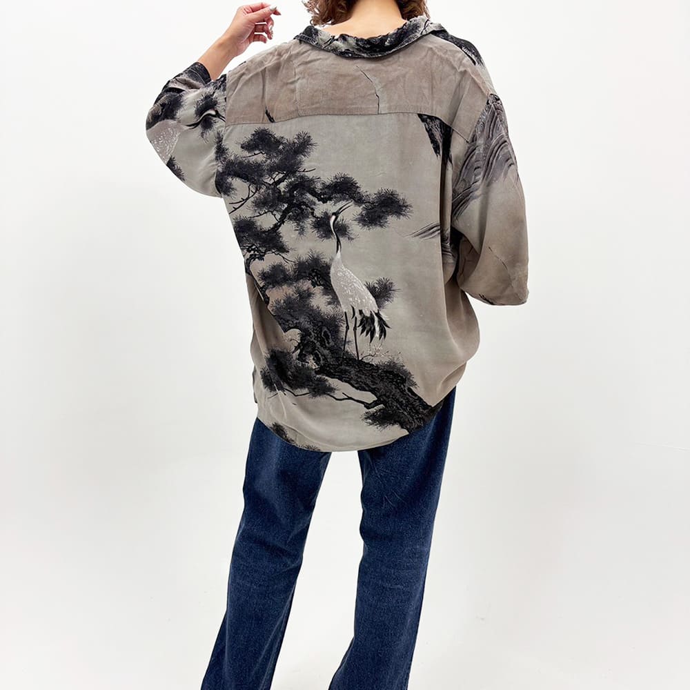鶴柄アロハシャツ