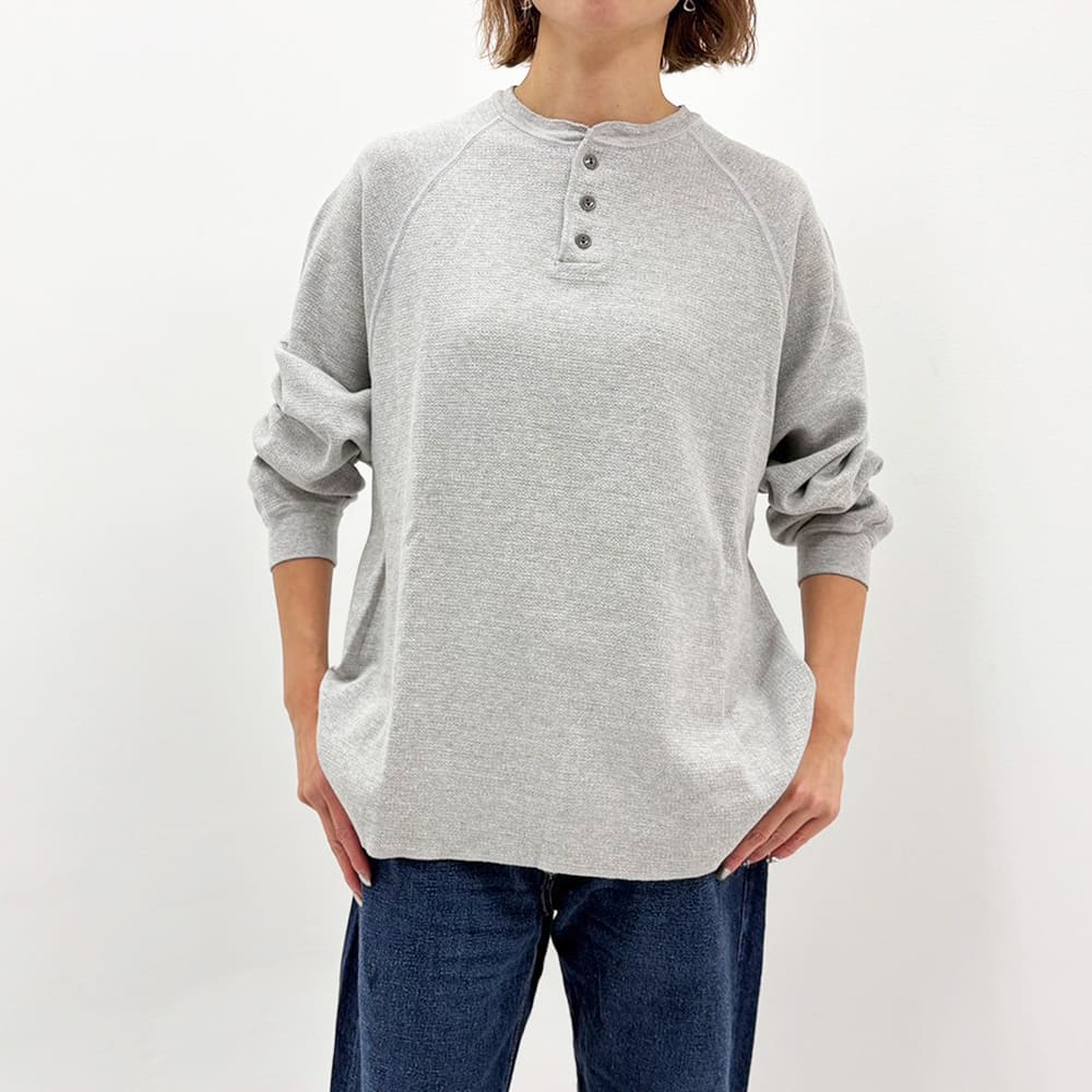 WタックヘンリーネックロンT