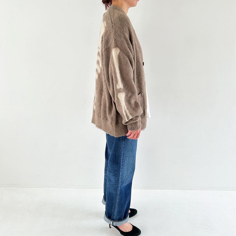 Brushed knit cardigan (skull print)